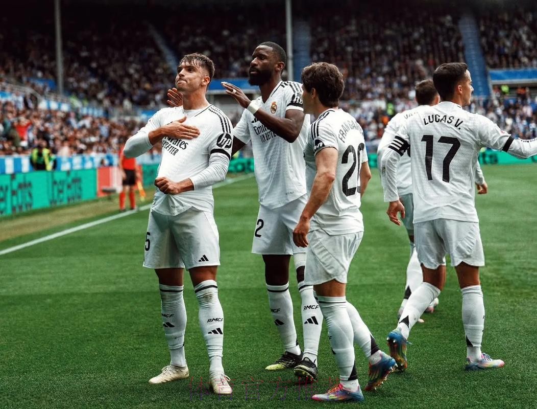 马卡:皇马一线队剩12人可用 对塞维多名小将会登场